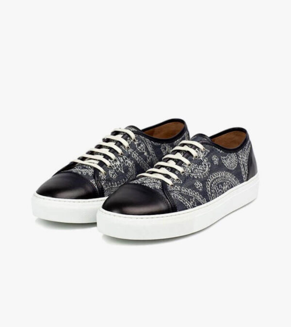 Comfortable Sneaker